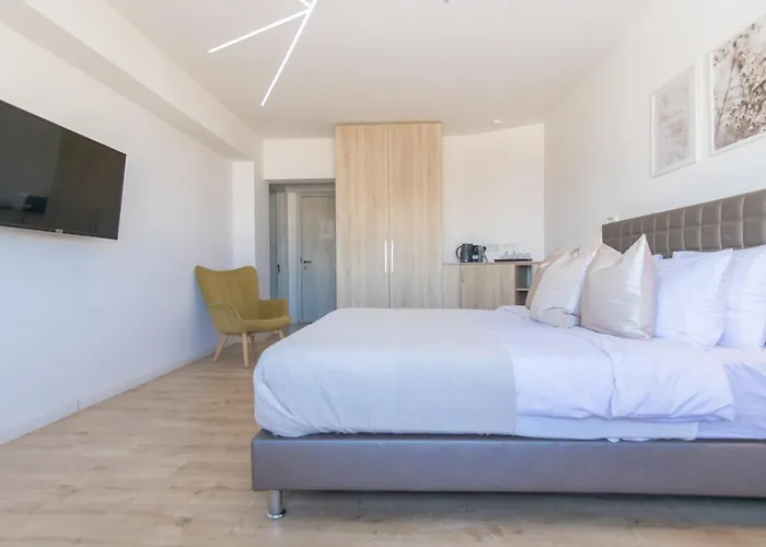 Phaedrus Living: Plateia Brillante 尼科西亚