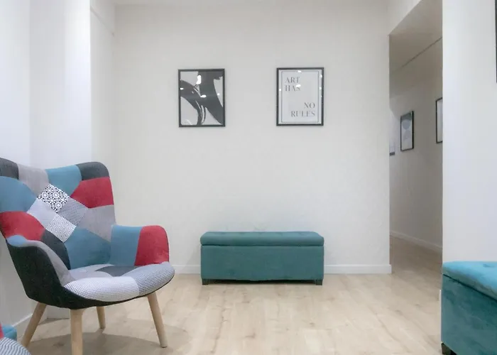 Phaedrus Living: Plateia Brillante 公寓