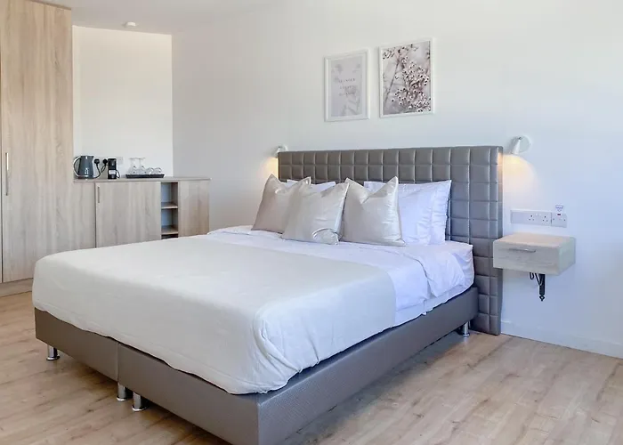 Apartment Phaedrus Living: Plateia Brillante Nicosia